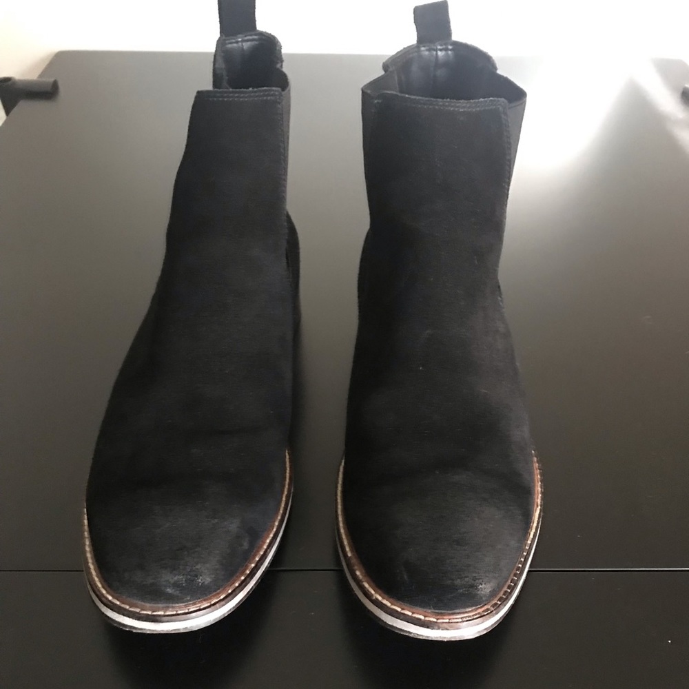 Guess Men’s Chelsea boots